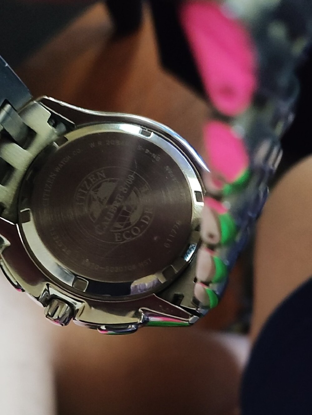 Watch - Picture 3 of 3